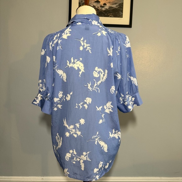 Ann Taylor Blue Floral Blouse - Picture 3 of 6